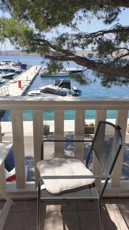 Apartmani Dea Jadranovo Bagian luar foto