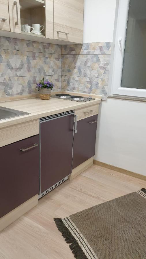 Apartmani Dea Jadranovo Bagian luar foto